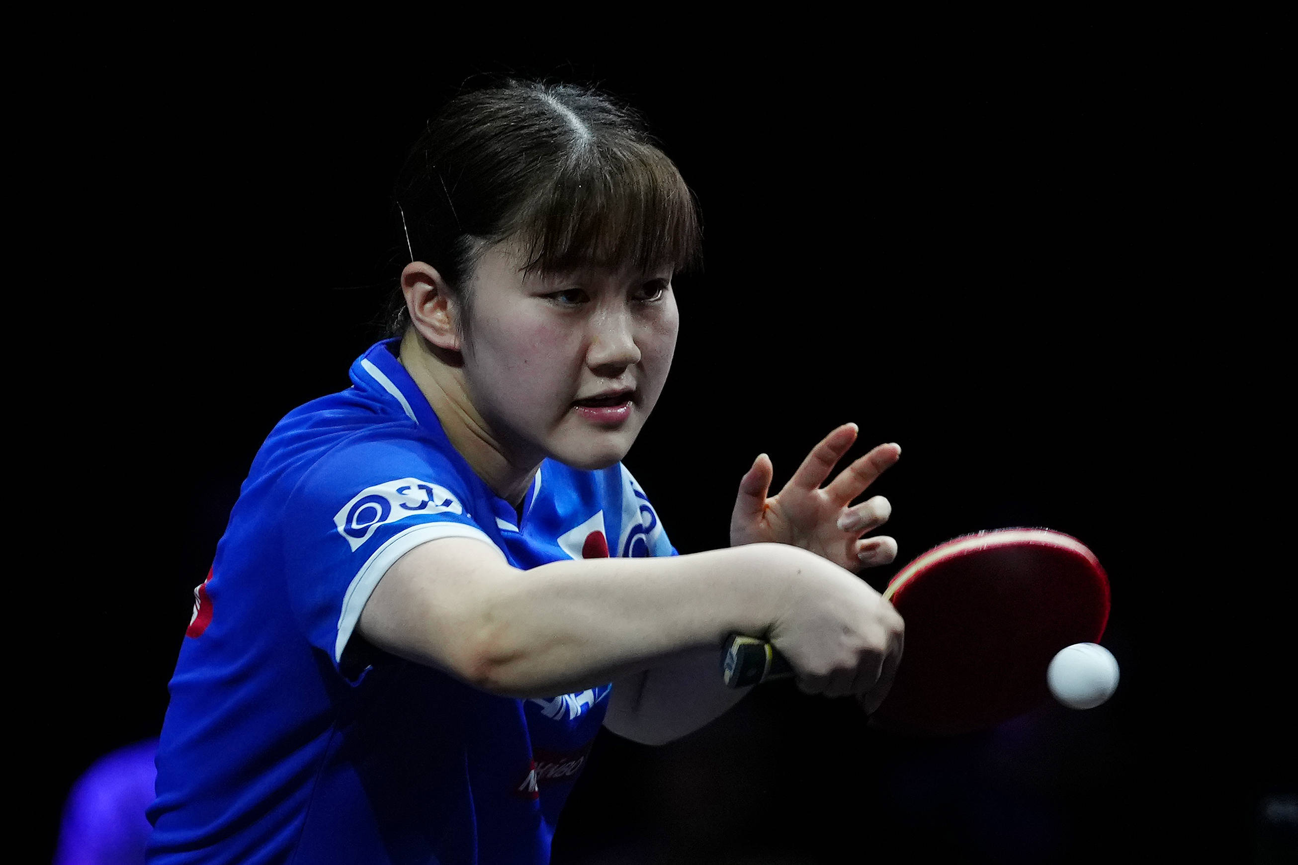 阿诺德之间 阿诺德之间